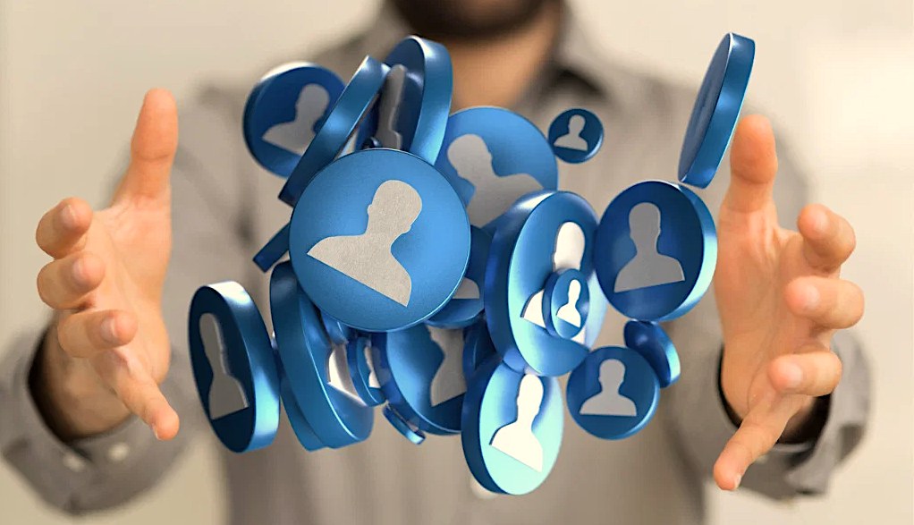 Shoppers being pulled toward competing brands